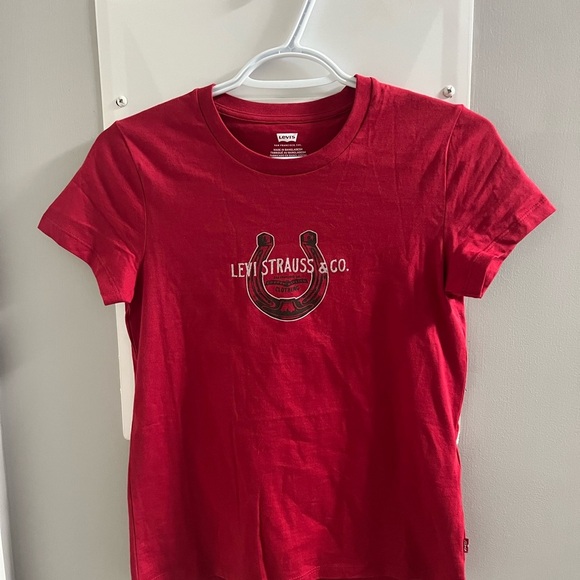 Levi's Red Fitted Polo T-shirt - Picture 1 of 1